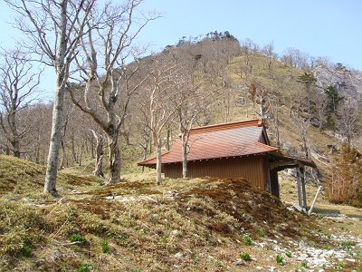 釈迦ヶ岳を目指す