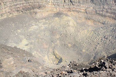 地獄の入り口みたいだ