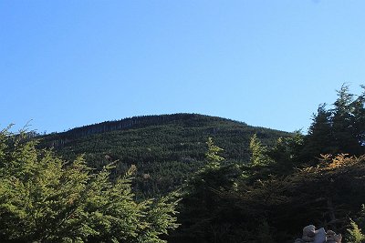 まずはこのピークを目指す