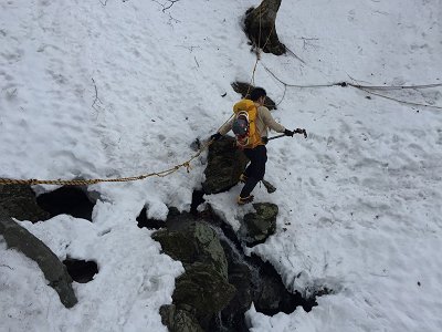 ここも結構いやらしいところで滑落注意