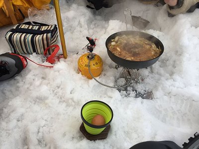 美味そうなすき焼き～山で食べるから格別