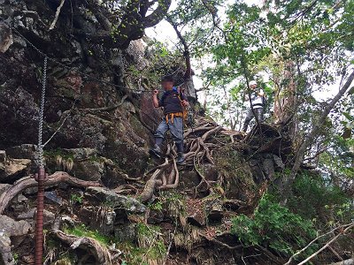 ここも・・・やっぱ積雪時は相当ヤバそうだ