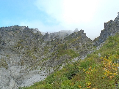 ガスがはけて稜線がくっきりみえました
