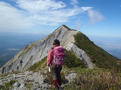 天狗ヶ峰から剣ヶ峰を目指す