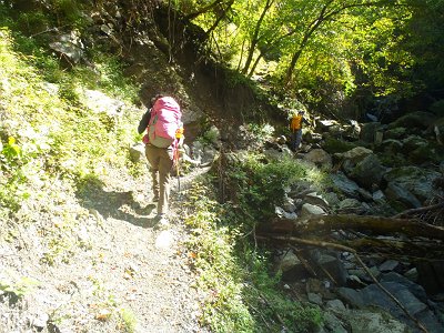 沢筋ルートなので止まると気持ちいい