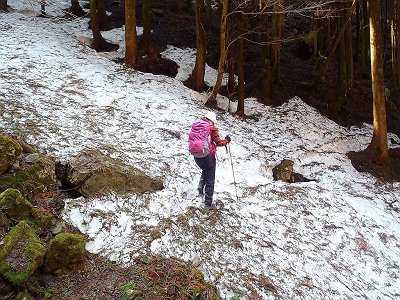 残雪ポイントをトラバース