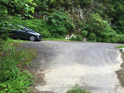 駐車スペースに到着