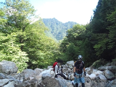 振り向くとバリゴヤが見えた